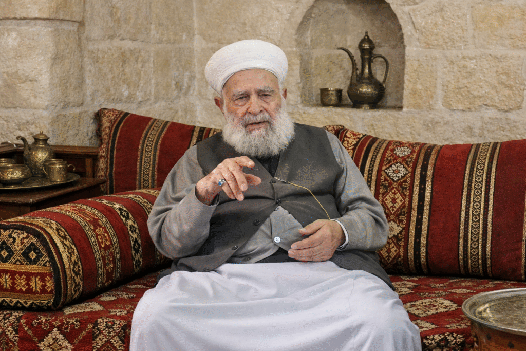 ŞEYH İZZETTİN EFENDİ’DEN ABD VE İSRAİL’E KARŞI “İSLAM BİRLİĞİ” MUHTIRASI: “UYUMAYIN, SIRADAKİ HEDEF TÜRKİYE!”