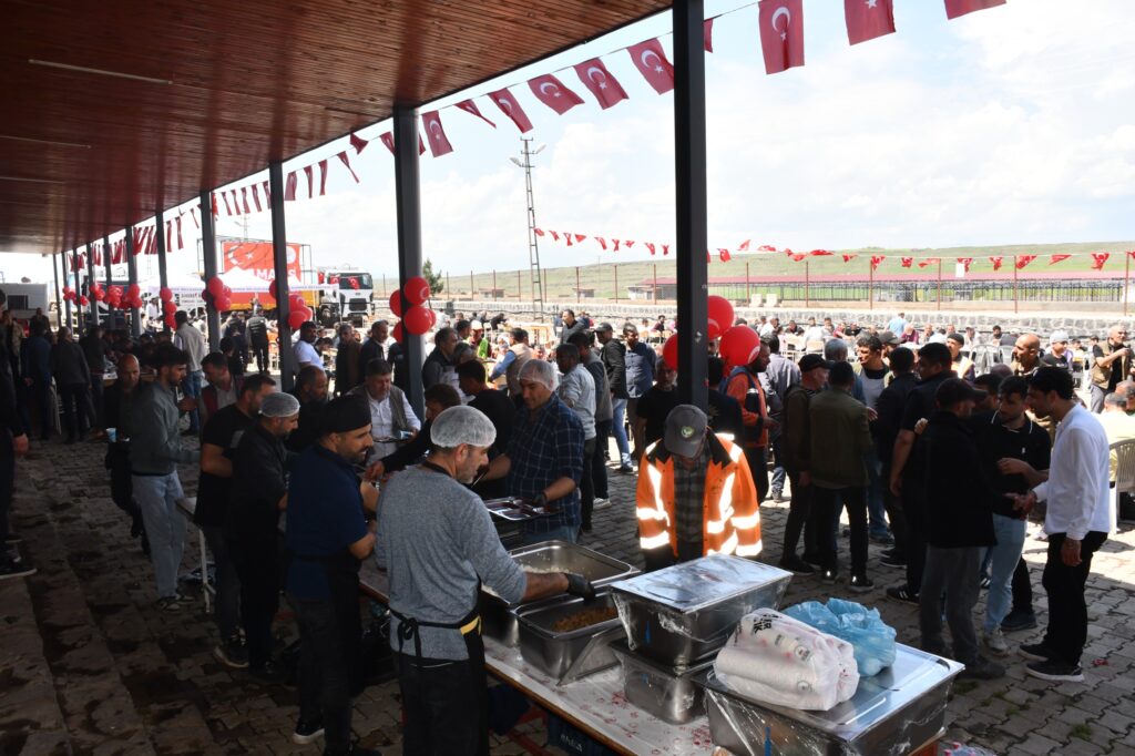 Siverek Belediyesi’nde 1 Mayıs programı düzenlendi